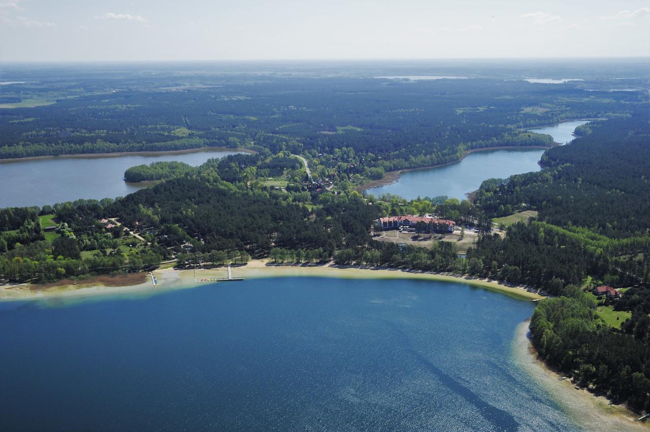 Natura Mazur Resort & Conference Warchaly Extérieur photo